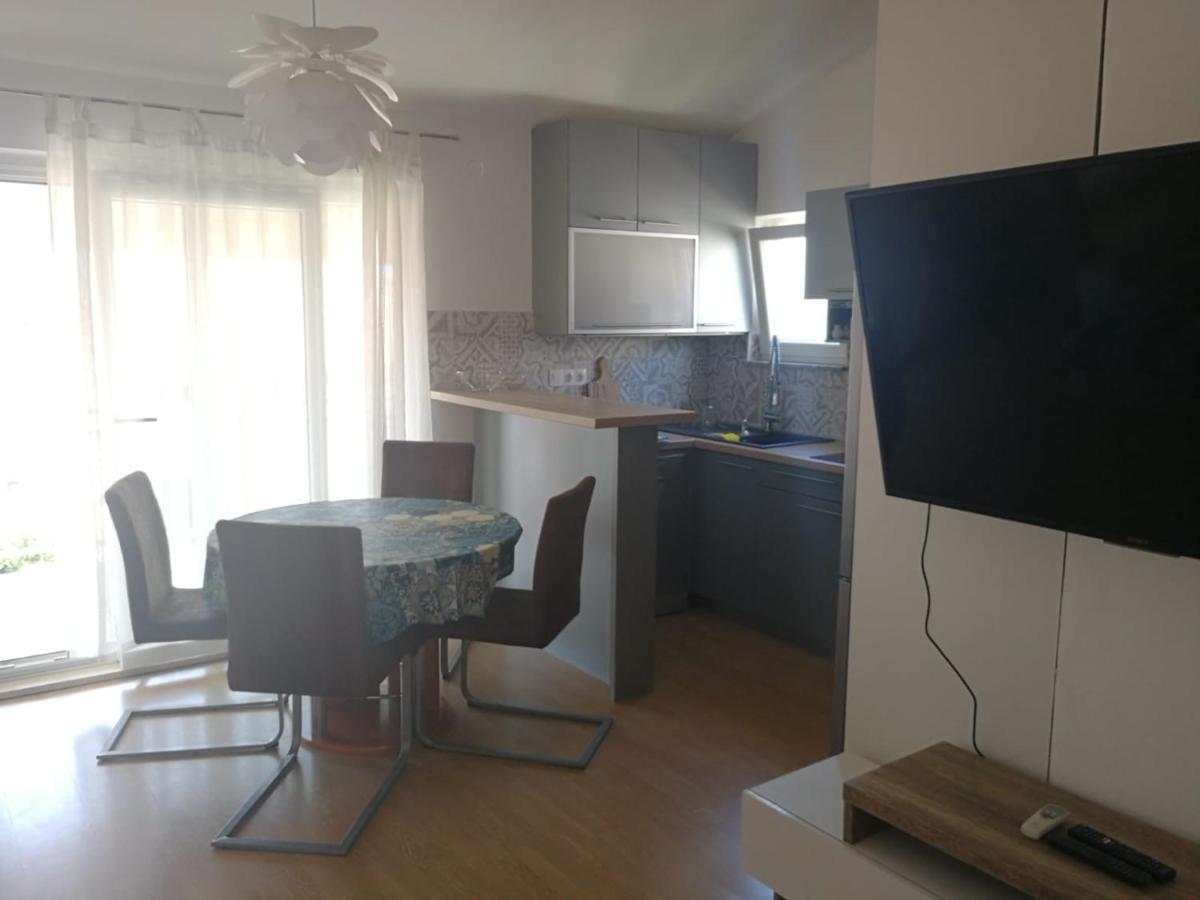 Apartmani Nea 비오그라드나모루 외부 사진